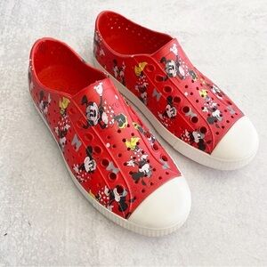 Native Shoes x Disney || Minnie Mouse Jefferson Slip On Shoes Red Women’s 6